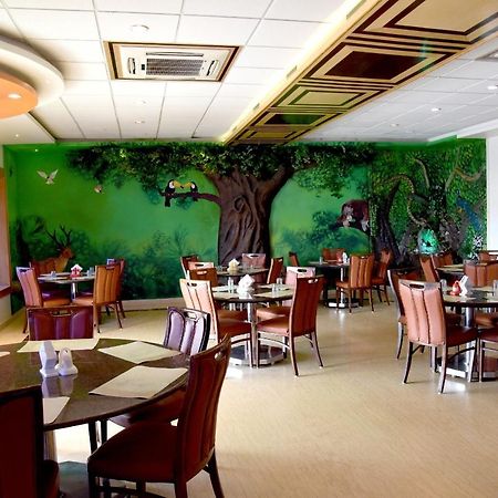 Hotel Sharada International Udupi Esterno foto