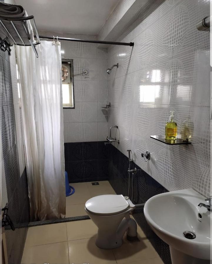 Hotel Sharada International Udupi Esterno foto