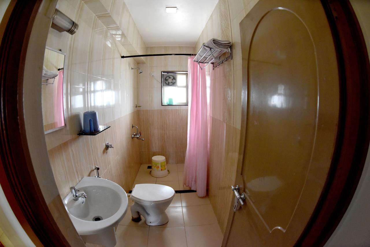 Hotel Sharada International Udupi Esterno foto